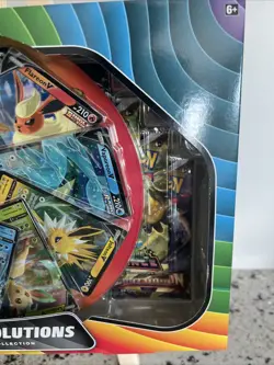 Pokemon Eevee Evolutions Premium Collection Box Sword & Shield Factory Sealed 820650851742 - Image 4