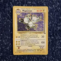 Pokemon TCG Magneton 11/62 Fossil Set Holo Rare Card 1999, LP with slight bend - Image 1