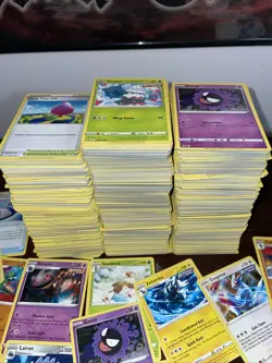 Chilling Reign Bulk Lot 1200+ Cards NO ENERGIES - Image 3