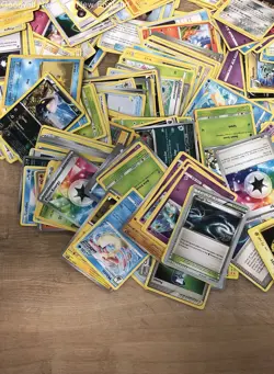 2.5LB Lot of Various Mixed Assorted Pokemon Cards TCG CCG Trading Cards - Image 4