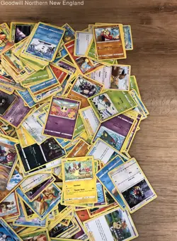 2.5LB Lot of Various Mixed Assorted Pokemon Cards TCG CCG Trading Cards - Image 2