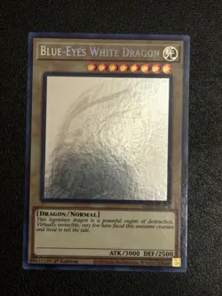 BLUE-EYES WHITE DRAGON - Ghost Rare NM Near Mint GFP2-EN175 - Image 1
