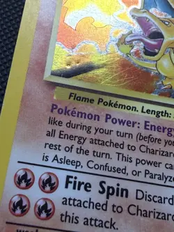 Pokemon TCG Charizard 4/102 Base Set Unlimited Holo Rare MP - Image 3