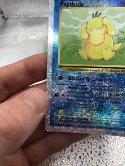 Psyduck 88/110 Legendary Collection Reverse Holo Pokemon Card Heavy Play - Image 5