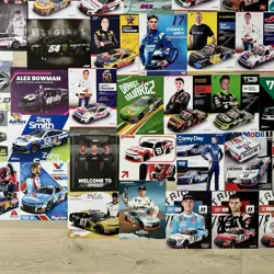 Lot of 60 NEW 2025 NASCAR Cup/Xfinity/Truck Series Postcard/Hero Cards - Image 5