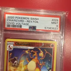 2020 Vivid Voltage Charizard #025 PSA 9 Pokemon - Image 3