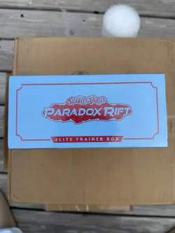 POKEMON - Paradox Rift Elite Trainer Box ETB Roaring Moon Sealed - Image 2