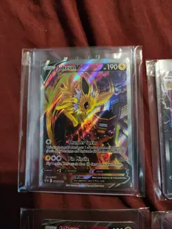 Lot Of 4 Cards Pokemon Jolteon V & VMAX Black Star Promo LP - Image 2