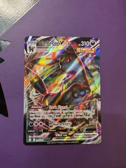 Umbreon VMAX 095/203SWSH07: Evolving Skies Holo Card Near Mint Condition - Image 1