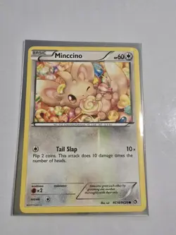 Minccino RC18/RC25 Legendary Treasures: Radiant Collection Holo NM - Image 1