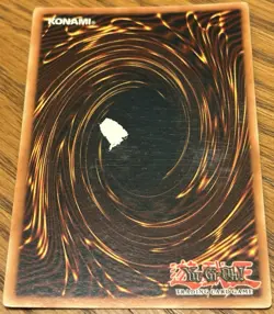 Yugioh Elemental Hero Avian EHC1-EN001 Secret Rare Limited Edition DMG 🔥🔥 - Image 2