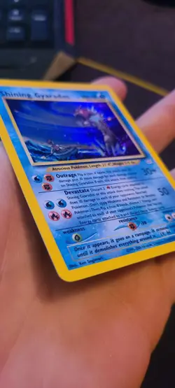 Pokemon TCG Shining Gyarados Neo Revelation Holo Card 65/64 - Image 2