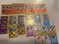 Pokemon Radiant Collection 32 Holo Foil Cards Charizard Alakazam Venusaur Lot - Image 1