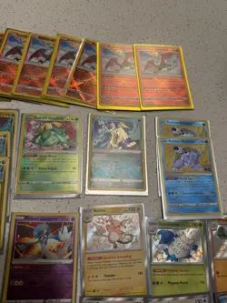 Pokemon Radiant Collection 32 Holo Foil Cards Charizard Alakazam Venusaur Lot - Image 3