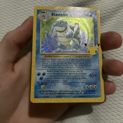 Blastoise 2/102 Pokemon Celebrations: Classic Collection Holo NM - Image 1