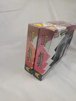 Pokemon TCG Celebrations Lance's Charizard V and Dark Sylveon V Box Set - Image 5