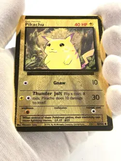 Pokemon TCG Celebrations Pikachu Gold Metal Card 58/102 25th Anniversary - Image 3
