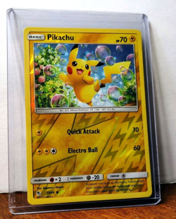 POKEMON PIKACHU 19/68 REVERSE HOLO HIDDEN FATES LP-NM - Image 5