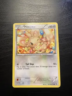 Minccino RC18/RC25 Legendary Treasures: Radiant Collection Holo - Image 1