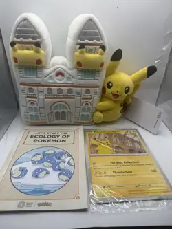 Pokemon x Natural History Museum Pikachu Jumbo Promo Card And Plush - Image 1