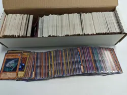 1,000 Yugioh Cards BULK Incl VINTAGE - STARTER COLLECTION Includes 100 Holos. - Image 1