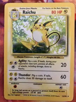 TCG POKEMON BASE SET - PIKACHU AND RAICHU HOLO - NM - VINTAGE RARE 1999 - Image 4