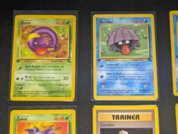 Pokemon TCG Fossil 1st Edition Vintage Lot 10 Cards LP-MP - Image 4