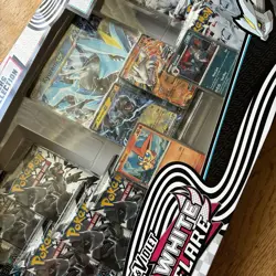 Pokemon TCG: Unova Heavy Hitters Premium Collection, 1 BOX ONLY - Image 4