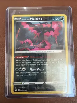 Pokemon TCG Galarian Moltres Evolving Skies 093/203 Holo Rare MINT BC - Image 1