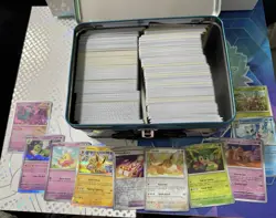 Pokemon Bulk Lot - 930+ Cards in Metal Collector Lunchbox-Instant Collection - Image 4