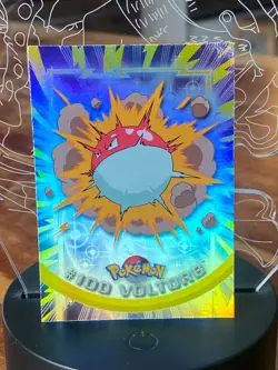Voltorb Holo #100 Pokemon Topps 1999/2000 TV Animation Blue Logo Series 1 LP - Image 1