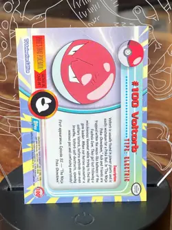 Voltorb Holo #100 Pokemon Topps 1999/2000 TV Animation Blue Logo Series 1 LP - Image 2