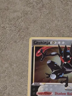 [ NM ] Greninja Gold Star Celebrations Black Star Promo SWSH 144 Pokemon Card - Image 3