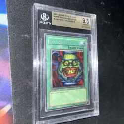 2002 Pot of Greed R Beckett 9.5 GEM MINT 1st Edition LOB119 Yu-Gi-Oh Graded - Image 4