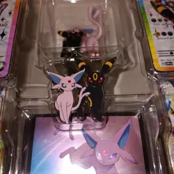 Pokemon Prismatic Evolutions Premium Figure Collection Umbreon and Espeon - Image 2