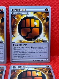 Pokemon Tcg Strong Energy 104/111 - World Championships 2015 - x4 - Image 3