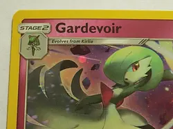 Gardevoir 141/214 Cosmos Holo SM Lost Thunder Pokemon - Image 2