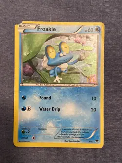 Pokemon McDonald's 2014 - 4/12 FROAKIE, Holo - Image 1