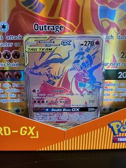 POKEMON Reshiram & Charizard GX Tag Team Premium Collection Box Sealed 10 Packs - Image 3