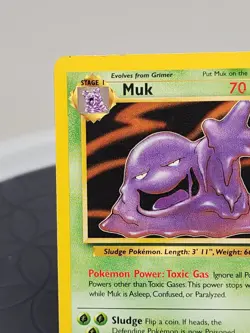 Muk Pokemon Trading Card Fossil Set Non-Holo Rare 28/62 Exellent Condition - Image 3