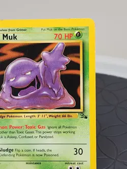 Muk Pokemon Trading Card Fossil Set Non-Holo Rare 28/62 Exellent Condition - Image 4