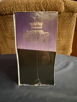 Pokemon Factory Sealed Chilling Reign Center Elite Trainer Box - Image 2