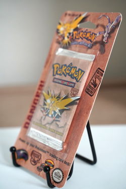 34.37g Pokemon Fossil Booster Blister Pack Zapdos Artwork 1999 WOTC Sealed - Image 4