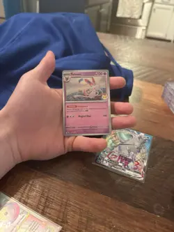 💥 2025 Pokemon Day Stamped Sylveon 040/131 Holo Foil Exclusive Promo Card 💥 - Image 1