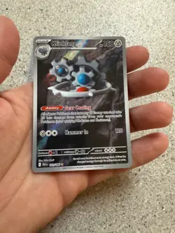 Klinklang - 141/086 Illustration Rare SV: Black Bolt Pokemon TCG NM PACK FRESH - Image 2