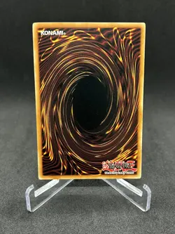 Yugioh Blue-Eyes White Dragon LOB-001 Ultra Rare Original Print NM - Image 2