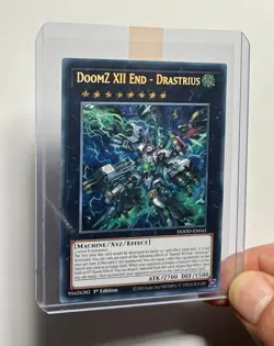 DoomZ XII End - Drastrius DOOD-EN045 (NM) Secret Rare 1st Edition Yu-Gi-Oh! Card - Image 3