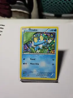 Pokemon McDonald's 2014 - 4/12 FROAKIE, Holo - Image 1