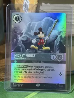 Lorcana Fabled ERROR HOLO SHIFT Mickey Mouse Standard Bearer Epic 221/204 - Image 4