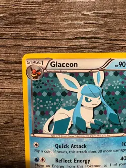Pokemon Glaceon BW90 Black and White Holo Black Star Promo - Image 3